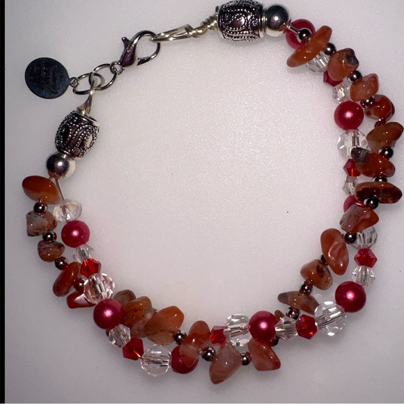 Red Onyx Twisted Beaded Bracelet - Picture 4 of 6
